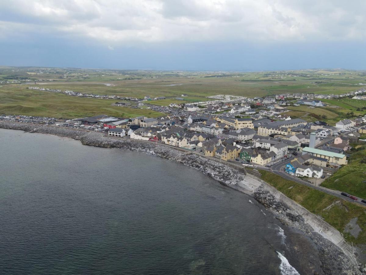 Lehinch Lodge Lahinch Exteriör bild